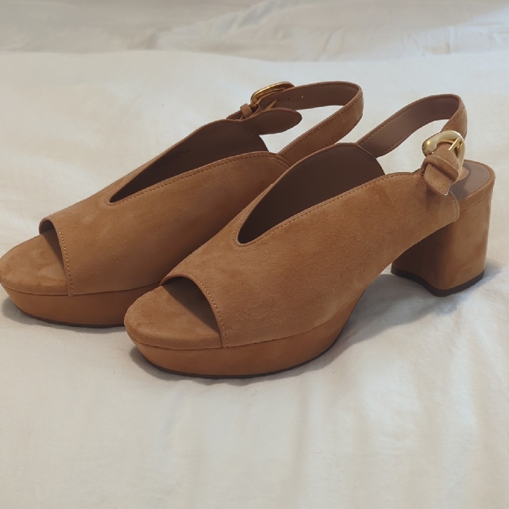 Aerosoles Peep Toe Platform in Tan Suede (7.5) - Picture 2 of 5